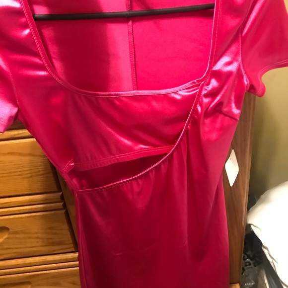 Pink dress - Picture 2 of 3